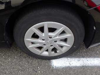 TOYOTA PRIUS ALPHA 2014 Image 5