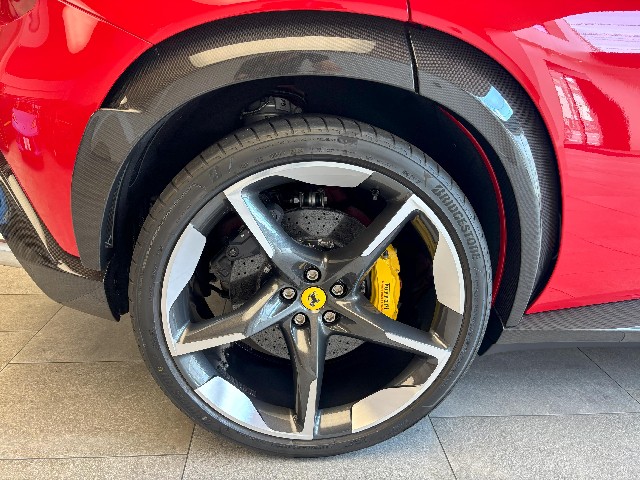 FERRARI PUROSANGUE 2025 Image 21