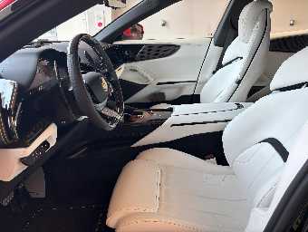 FERRARI PUROSANGUE 2025 Image 20