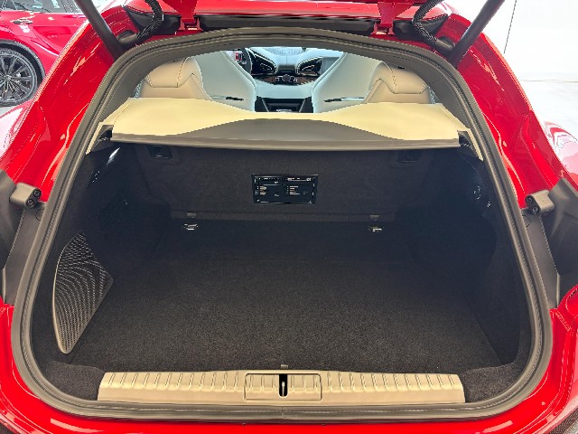 FERRARI PUROSANGUE 2025 Image 32