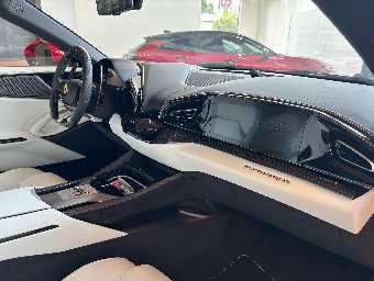 FERRARI PUROSANGUE 2025 Image 28