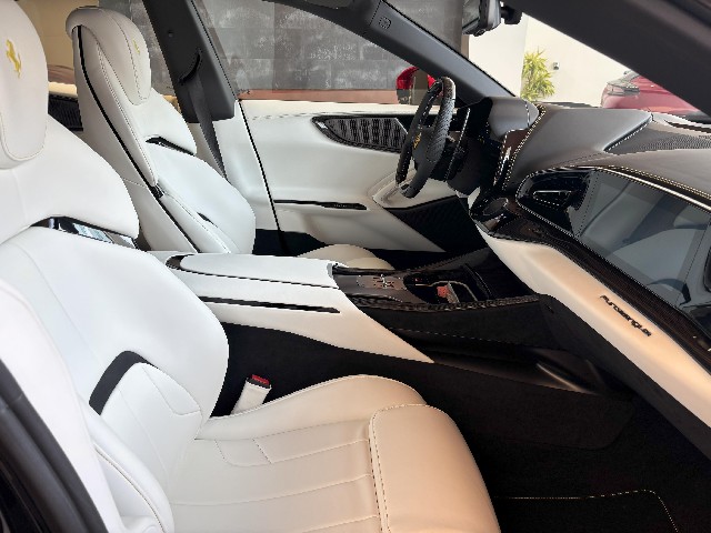 FERRARI PUROSANGUE 2025 Image 35