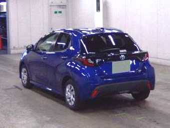 TOYOTA YARIS 2023 Image 2