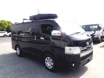 TOYOTA HIACE 2019 Image 4