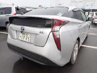TOYOTA PRIUS 2018 Image 2