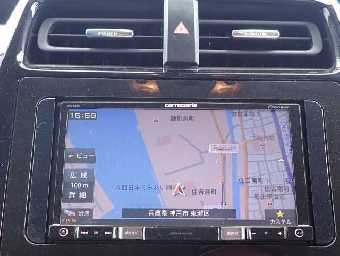 TOYOTA PRIUS 2018 Image 4