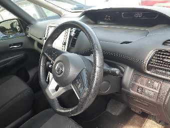 NISSAN SERENA 2019 Image 7