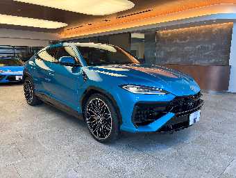 LAMBORGHINI URUS 2025 Image 3