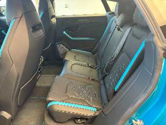 LAMBORGHINI URUS 2025 Image 19