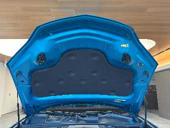 LAMBORGHINI URUS 2025 Image 45