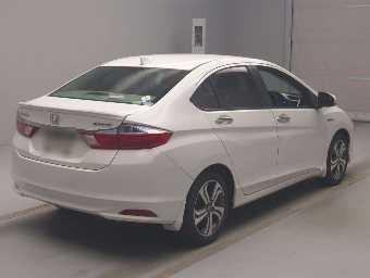 HONDA GRACE 2015 Image 2