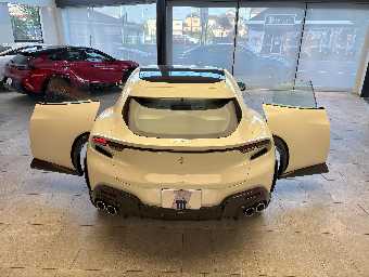 FERRARI PUROSANGUE 2025 Image 11