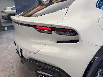 FERRARI PUROSANGUE 2025 Image 17