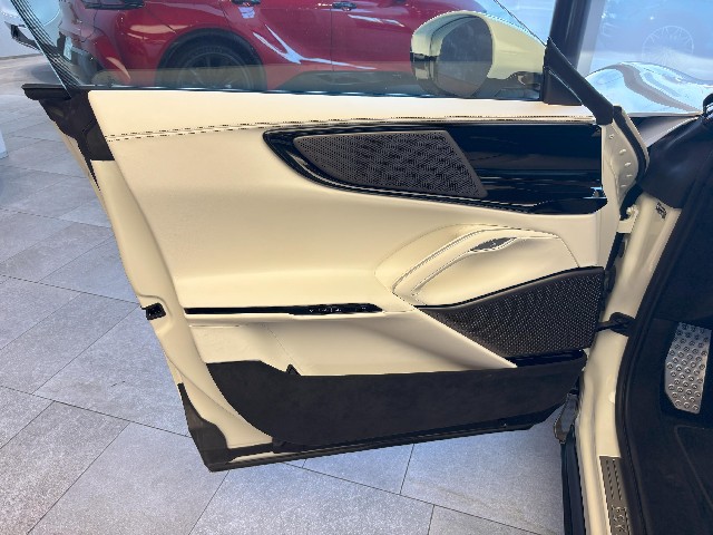 FERRARI PUROSANGUE 2025 Image 27