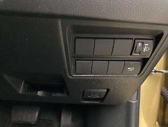 TOYOTA YARIS CROSS 2022 Image 7