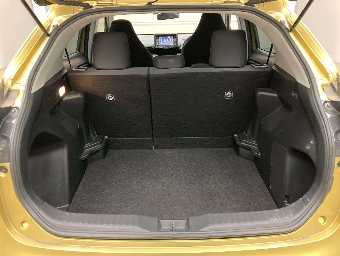 TOYOTA YARIS CROSS 2022 Image 9