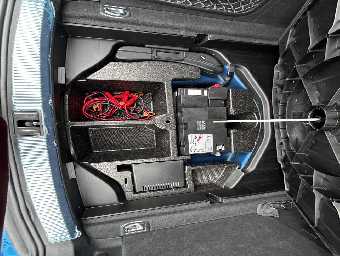 AUDI RS4 AVANT 2008 Image 17