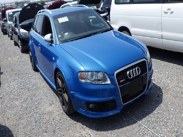 AUDI RS4 AVANT 2008 Image 33