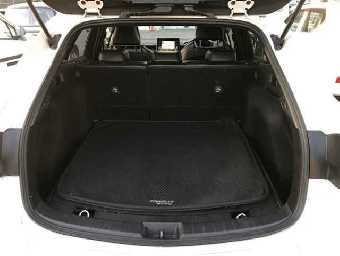 TOYOTA COROLLA TOURING 2020 Image 10