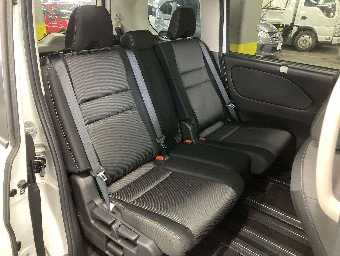 NISSAN SERENA 2020 Image 8