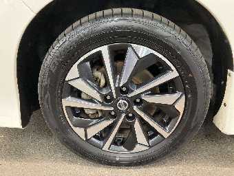 NISSAN SERENA 2020 Image 10