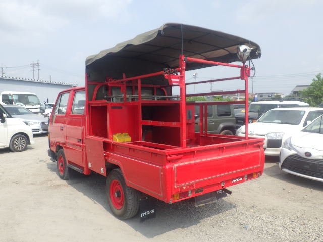 TOYOTA HIACE TRUCK 1986 Image 20