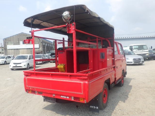 TOYOTA HIACE TRUCK 1986 Image 21