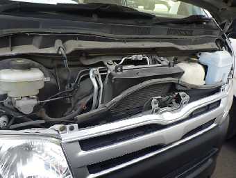 TOYOTA HIACE 2012 Image 6