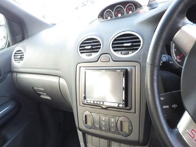 FORD FOCUS 2006 Image 20
