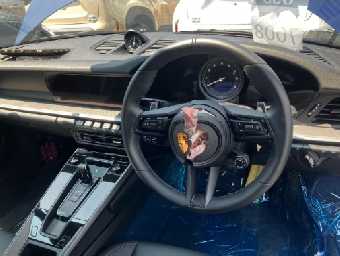 PORSCHE 911 2022 Image 15