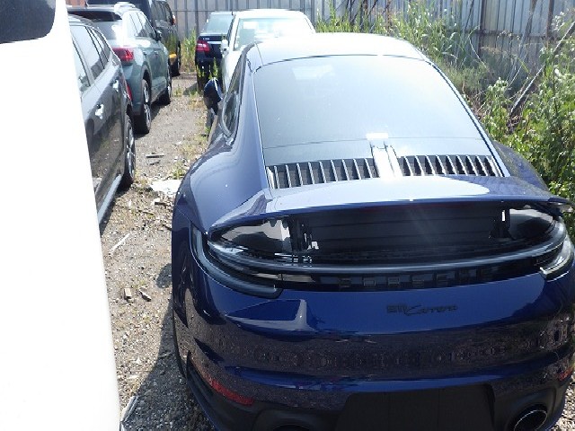 PORSCHE 911 2022 Image 29