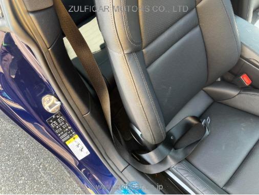 PORSCHE 911 2022 Image 9