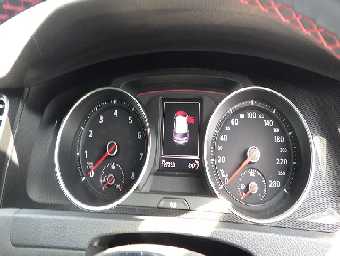 VOLKSWAGEN GOLF GTI 2014 Image 7