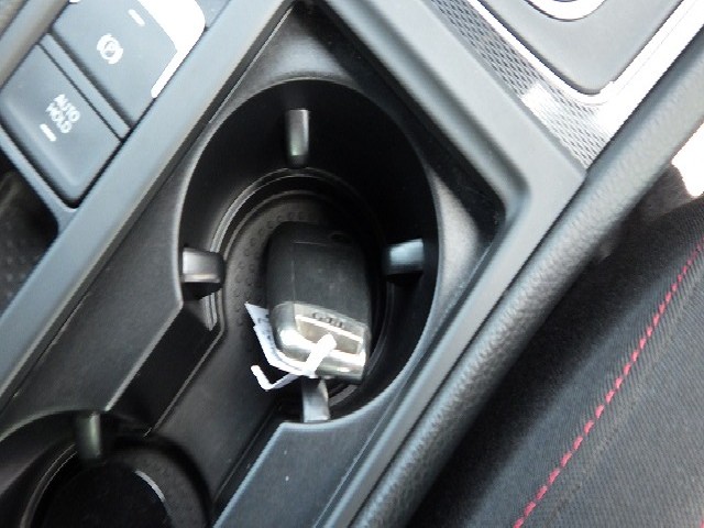 VOLKSWAGEN GOLF GTI 2014 Image 21