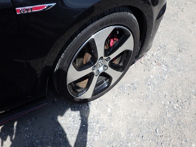 VOLKSWAGEN GOLF GTI 2014 Image 26