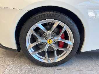 FERRARI GTC4 LUSSO 2020 Image 11