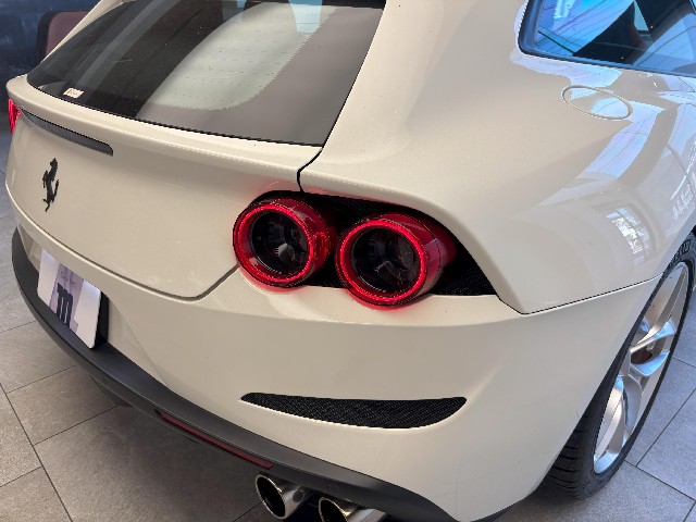 FERRARI GTC4 LUSSO 2020 Image 20