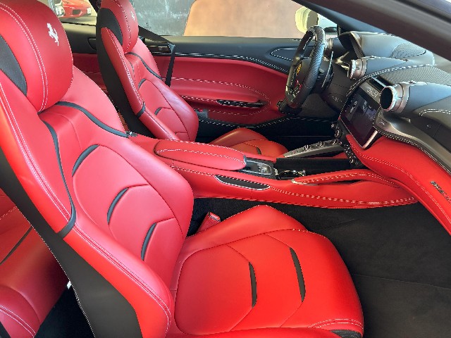 FERRARI GTC4 LUSSO 2020 Image 28