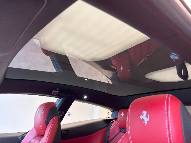 FERRARI GTC4 LUSSO 2020 Image 32