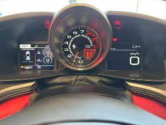 FERRARI GTC4 LUSSO 2020 Image 28