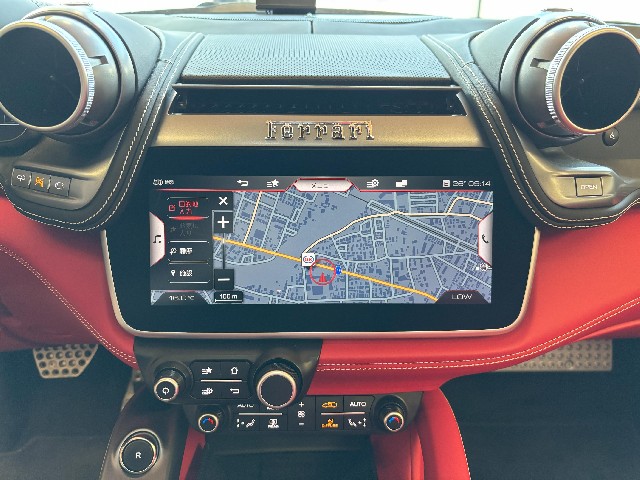 FERRARI GTC4 LUSSO 2020 Image 42