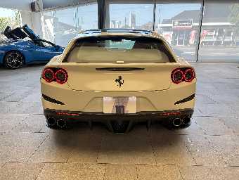FERRARI GTC4 LUSSO 2020 Image 6