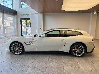 FERRARI GTC4 LUSSO 2020 Image 8