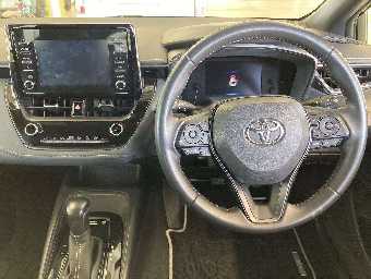 TOYOTA COROLLA TOURING 2020 Image 6