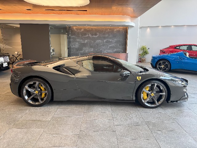 FERRARI SF90 SPIDER 2023 Image 20