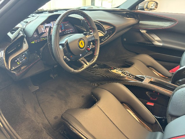 FERRARI SF90 SPIDER 2023 Image 25