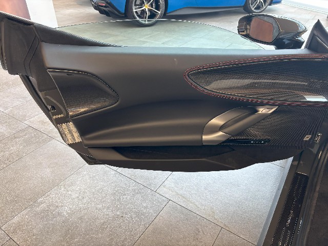 FERRARI SF90 SPIDER 2023 Image 28