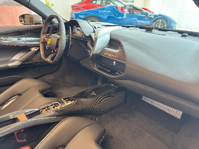 FERRARI SF90 SPIDER 2023 Image 29