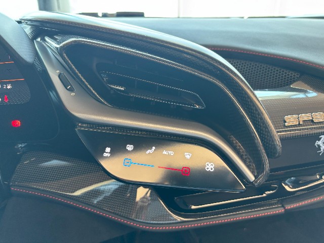 FERRARI SF90 SPIDER 2023 Image 38