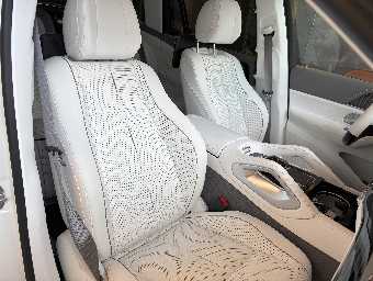 MERCEDES MAYBACH GLS 2023 Image 25